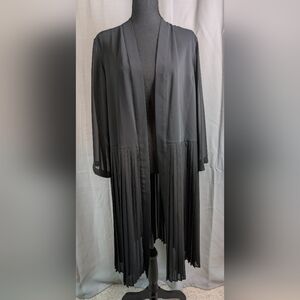 Alfani Black Flowing Cape with Relaxed Fit